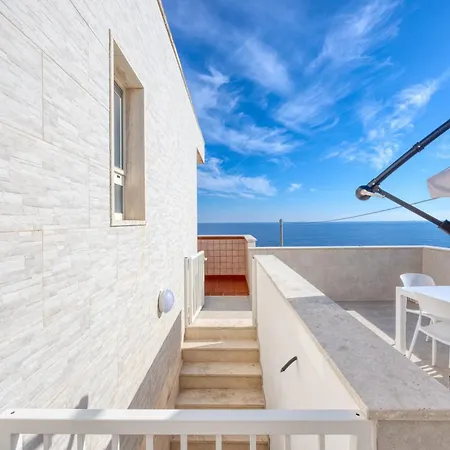 Casa Marina Andrano